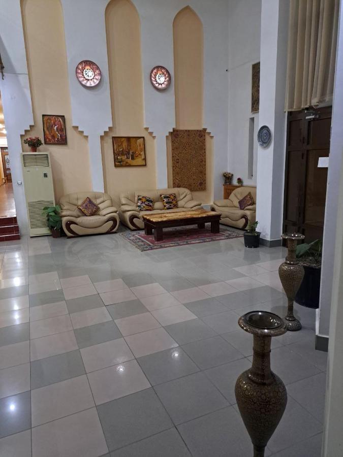 Karavan Hotel Buchara Zewnętrze zdjęcie